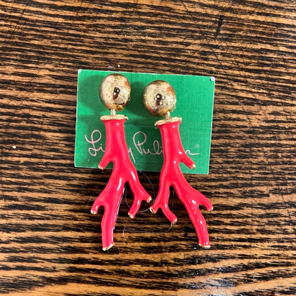 Lilly Pulitzer critter coral earrings new